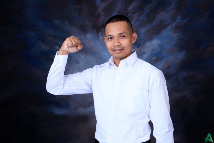 Abdul Latif tantang petahana