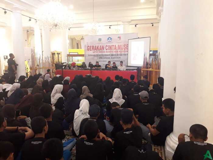 Pelajar Diajak Mengenalkan Benda Bersejarah