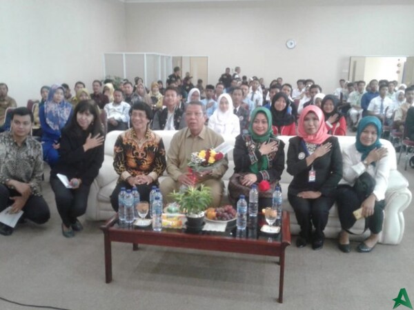 Seminar Sehari memperingati Hari Sumpah Pemuda