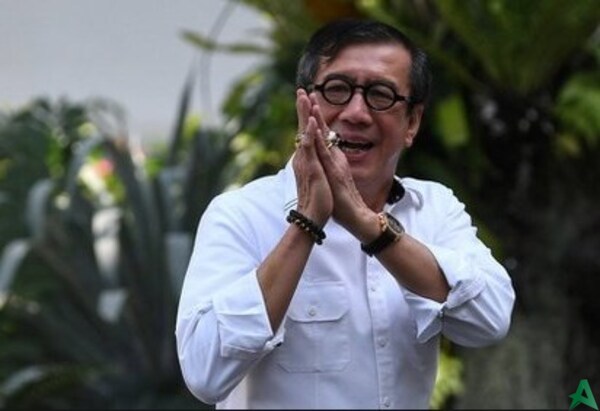 yasonna laoly mundur dari dpr ri