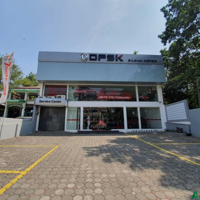 Rambah Pasar Bandung, DFSK Buka Diler di Pasteur