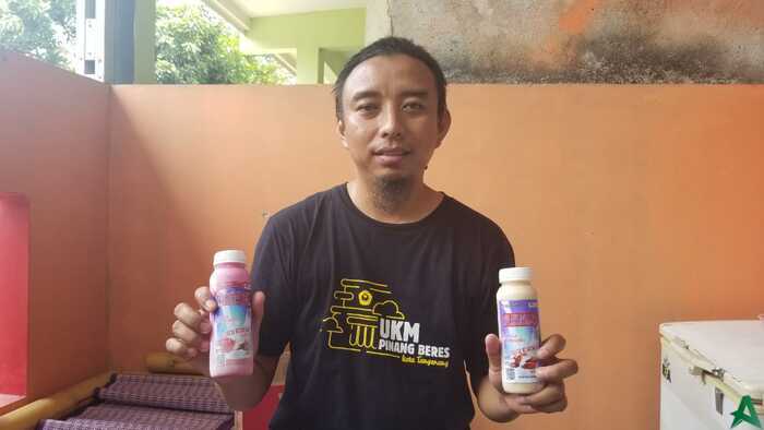 Pengolahan Susu Kurma di Kota Tangerang