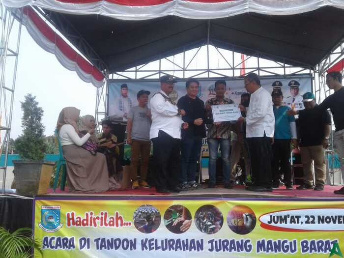 Tandon Jurang Mangu Ditanami Holtikultura dan Ditabur Benih Ikan