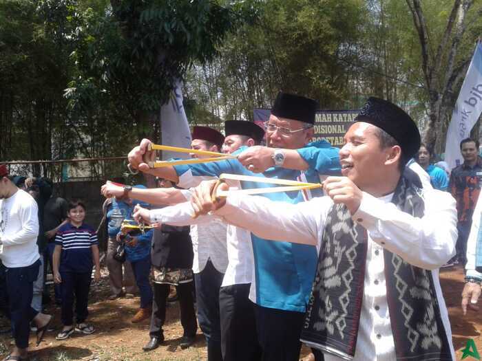 Menghidupkan Kembali Permainan Ketapel