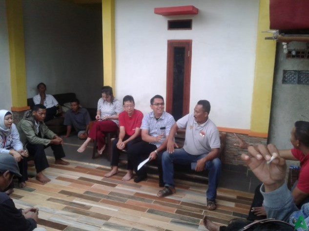 warga serpong tuntut buka akses