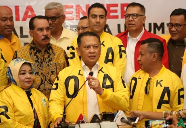 Bamsoet mendaftar caketum Golkar