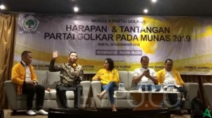 Golkar Ditantang Lepaskan Diri Dari Bandul Istana