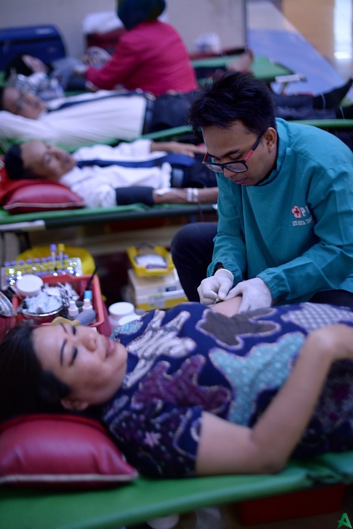 Peringati HKSN, Karyawan dan Pengunjung Horison Grand Serpong Donor Darah