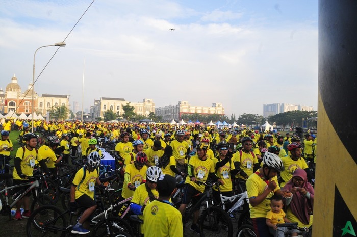 Ribuan Peserta Ramaikan Paramount Gowes 2019