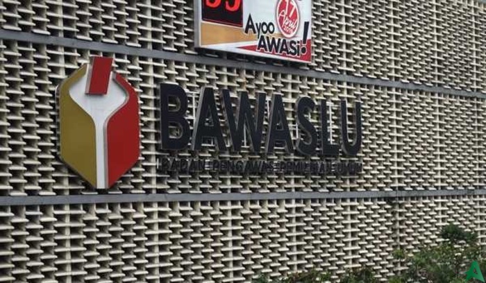 Pilkada, Tren Politik Uang dan Hoaks Meningkat