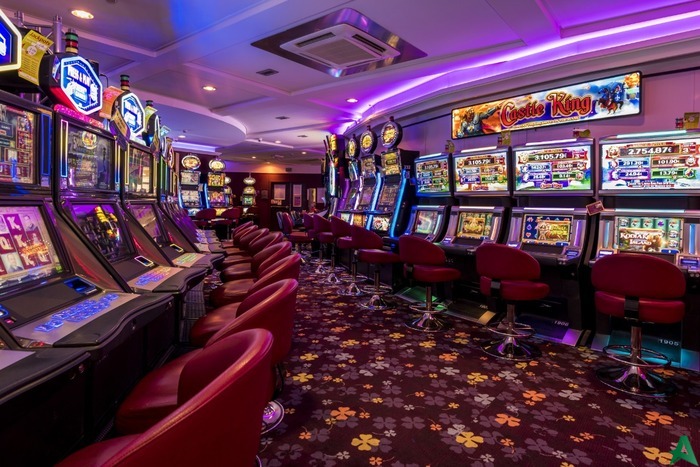 KPK Kantongi Nama Kepala Daerah Penimbun Uang di Casino