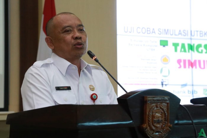 Ka Dindikbud Tangsel Taryono