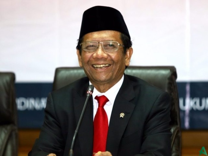 Datangi KPK, Mahfud MD Ogah Komentari Soal PKPU