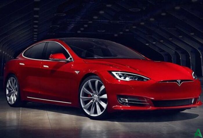 Mobil Listrik Tesla S P85 Tempuh Jarak 1 Juta KM
