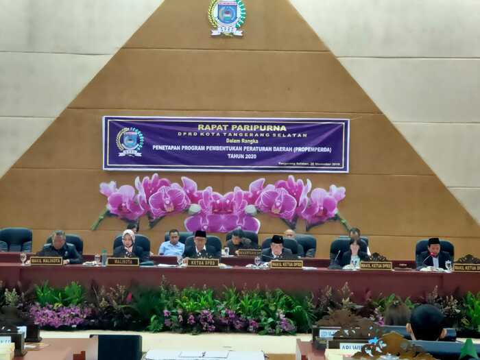 Gerindra dan PAN Walk Out, APBD 2020 Tangsel Tetap Disahkan