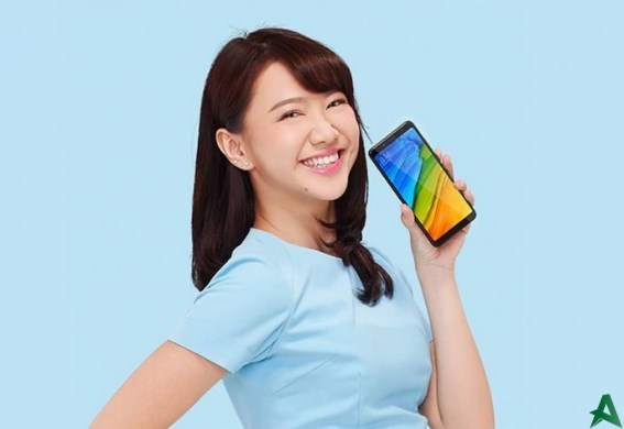 Xiaomi terjual 100 unit smartphone