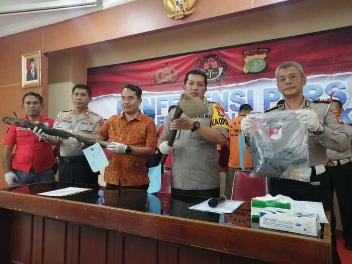 Ahmad Getok Diran Pakai Cangkul dan Balok Hingga Tewas