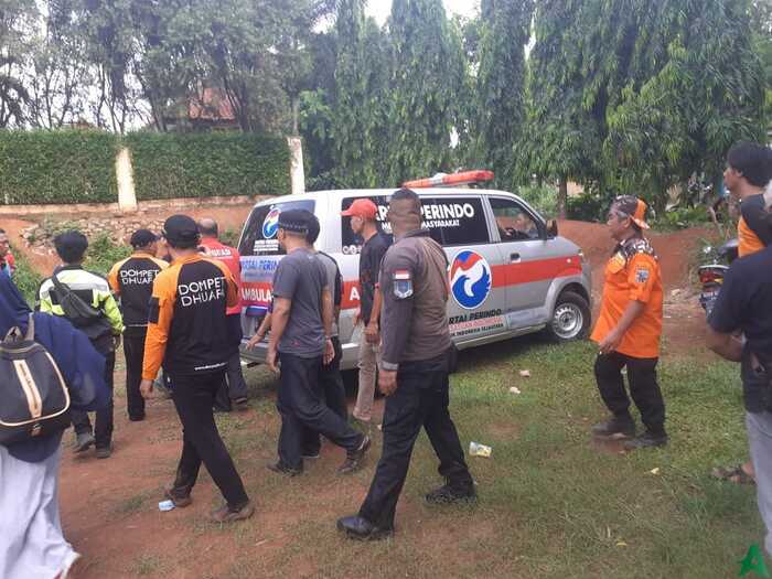 28 Jam Pencarian, Bocah Tenggelam Ditemukan
