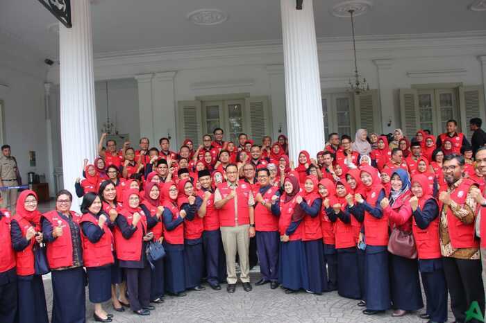 Anies Kukuhkan Duta Dan Luncurkan Bus Kampanye Anti Korupsi