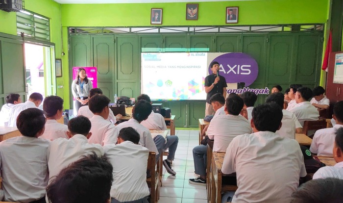 Siswa SMA Diedukasi Bijak Bersosial Media
