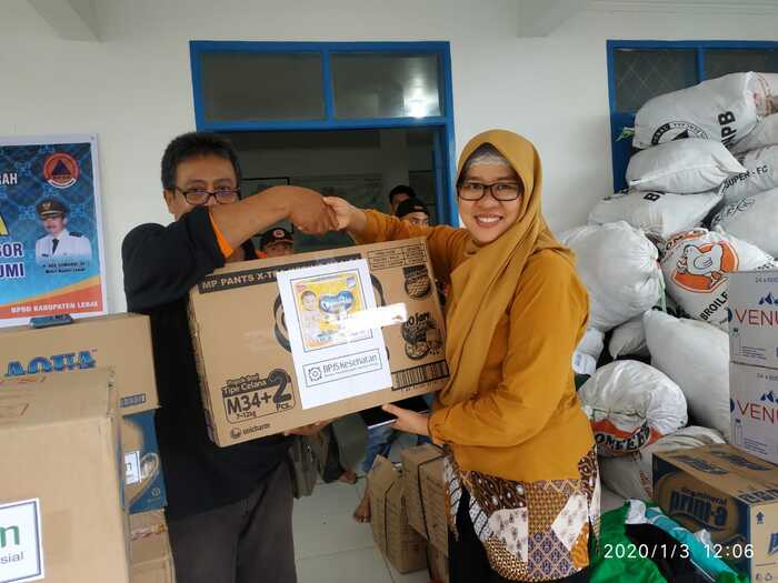 BPJS Kesehatan Salurkan Bantuan Korban banjir di Lebak