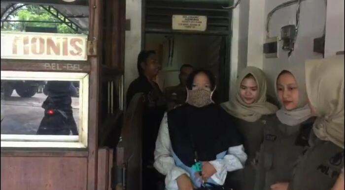 Tengah Asyik Ngamar, Delapan Pasangan Diamankan Satpol PP