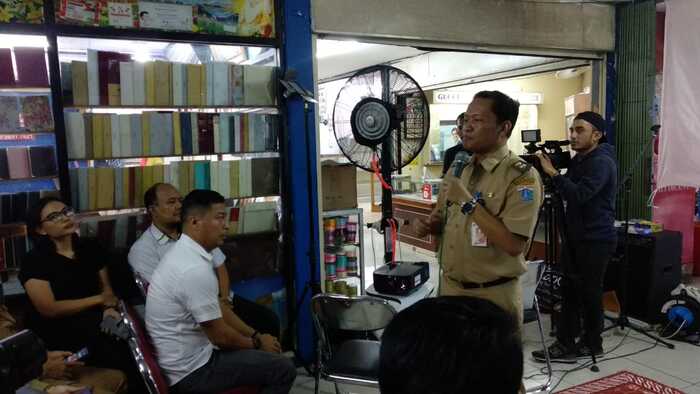 Wawalkot Jaksel Kampanyekan Kantong Belanja Ramah Lingkungan