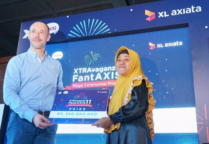 Warga Subang Bawa Pulang Rp 250 Juta