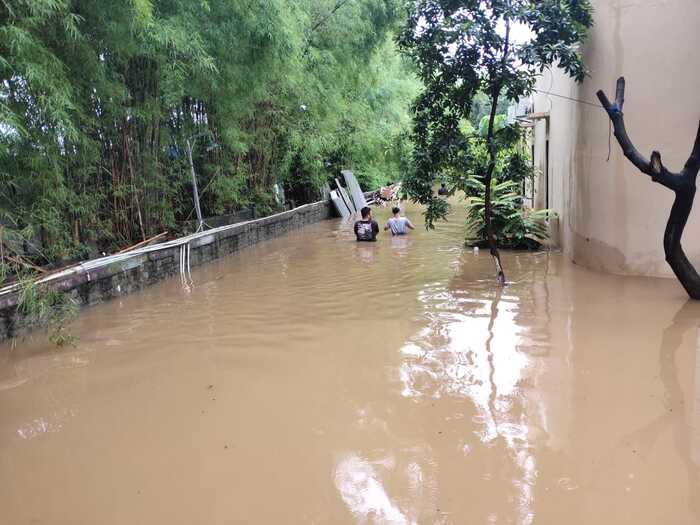 Warga PBI Tuding Banjir Akibat Pembangunan Tol