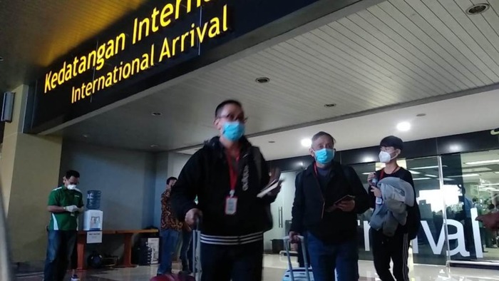 Ditolak Warga, Wisatawan Cina Batal Plesiran di Sumbar