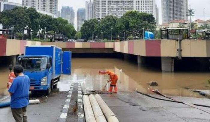 Ribut-ribut Pemprov DKI Vs Istana Soal Banjir Underpas Kemayoran