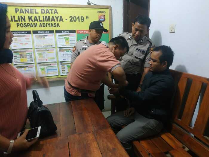 Todongkan Golok, Pria Stres di Tangerang Diamankan