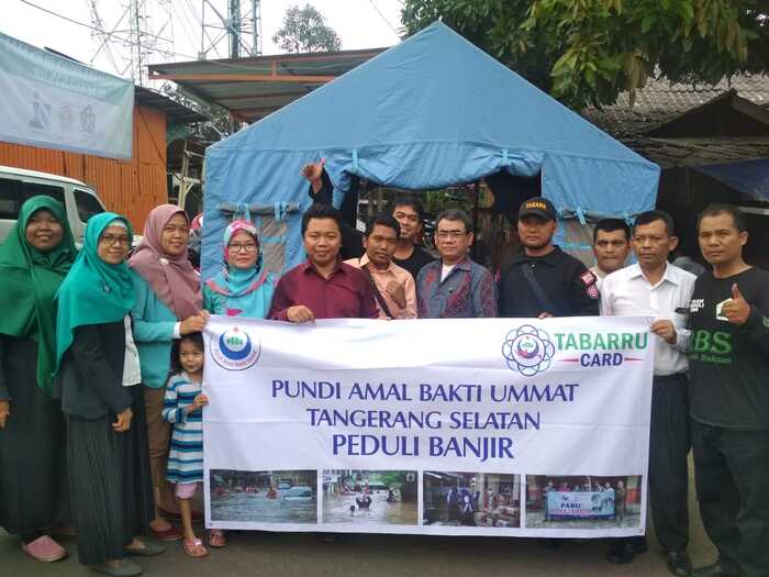 Tanggap Bencana, SOKSI Tangsel Salurkan Logistik Ke Warga Terdampak Banjir