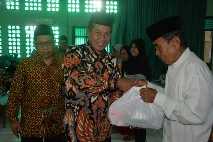 Kantor Kemenag Kota Serang Tak Tahu Data Travel Umroh Bodong