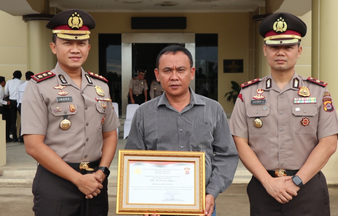 Polres Serang Beri Penghargaan Kepada Insan Pers
