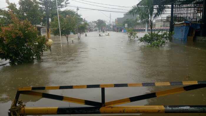 Diguyur Hujan Semalaman, Dua Titik di Kota Tangerang Terendam
