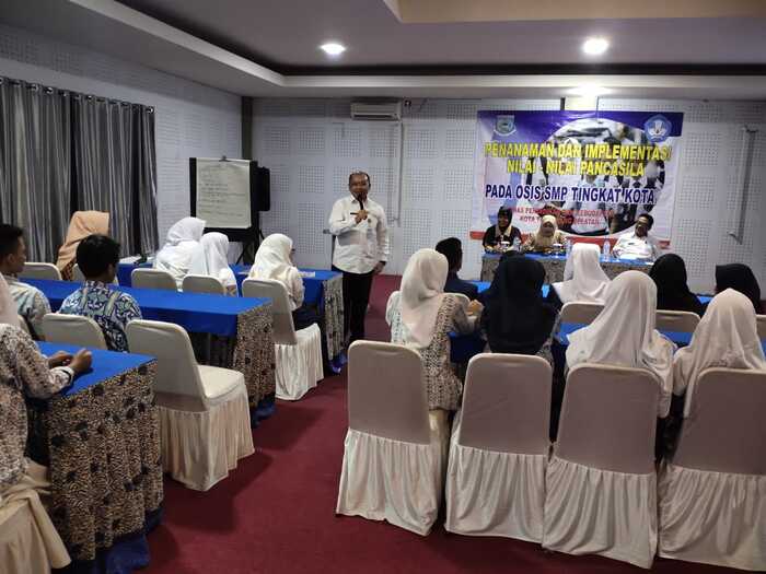 Pengurus OSIS SMP Tangsel Diberi Pemahaman Nilai Pancasila