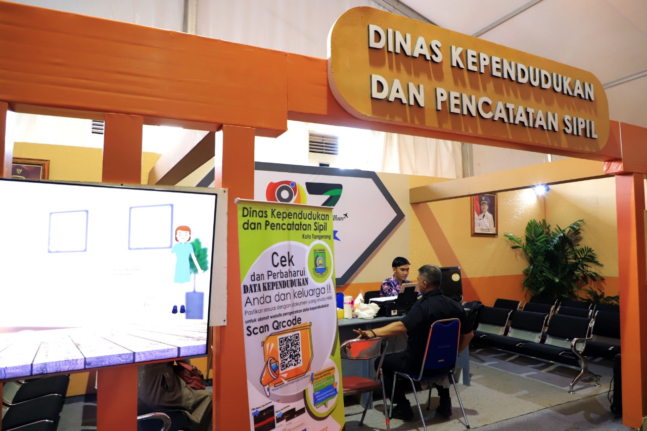 Disdukcapil Buka Layanan Sehari Jadi di Tangerang Expo 2020