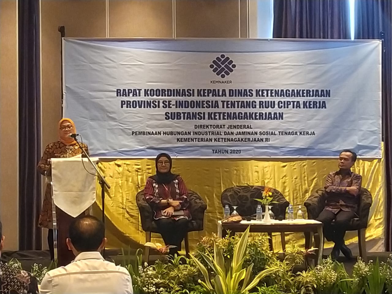 Bahas Omnibus Law, Menaker Kumpulkan Kadis Ketenagakerjaan