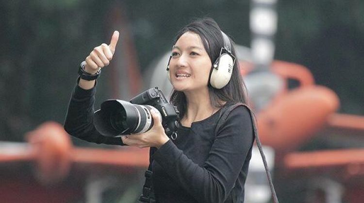 Sandriani Permani, Wanita Cantik 'Penangkap' Burung Besi TNI AU