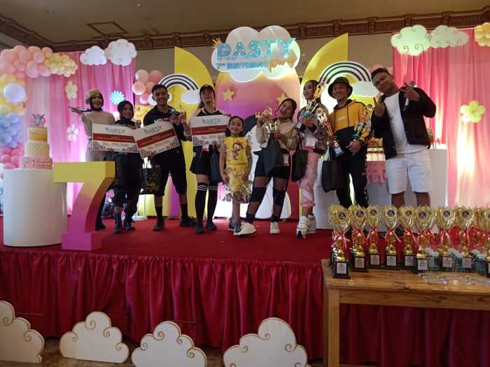 Fashion Show dan Lomba Mewarnai Meriahkan HUT ke-7 Rasty Adelina