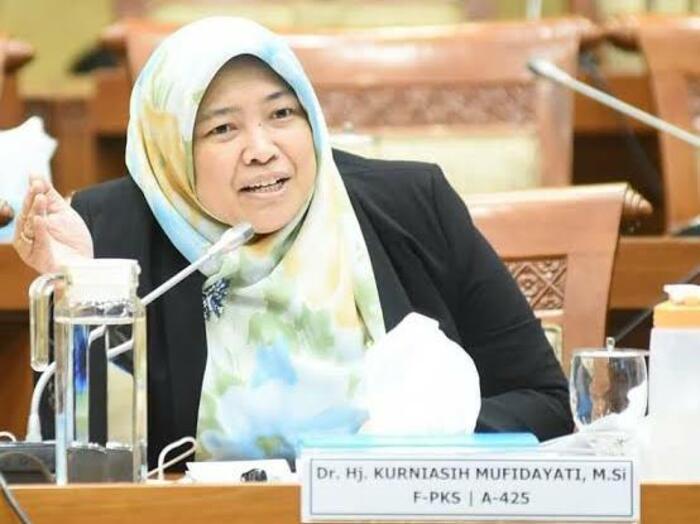 Satu WNI Terinfeksi Corona, Pemerintah Diminta Lebih Waspada