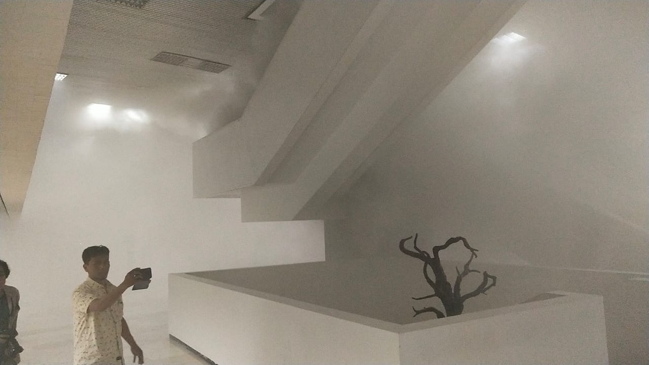 Polda Metro Jaya : Bukan Kebakaran, Asap di Gedung DPR dari Kebocoran Aerosol