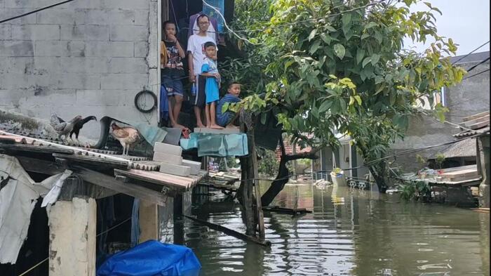 Korban Banjir di Kota Tangerang Enggan Ngungsi ke Posko Banjir