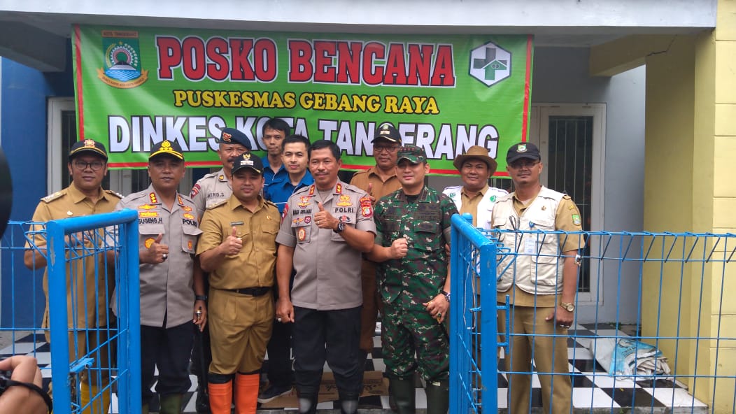 Kapolda Metro Jaya Sambangi Lokasi Banjir di Kota Tangerang