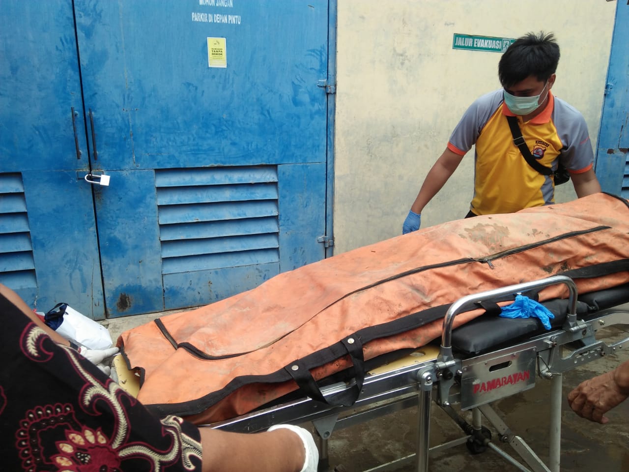 Warga Temukan Mayat Perempuan Mengambang di Sungai Ciujung