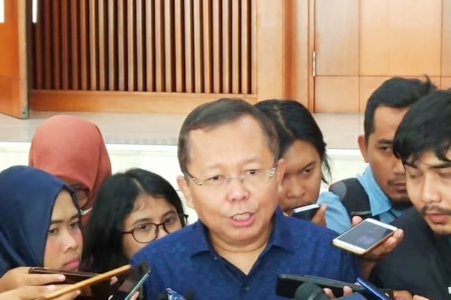 Corona Mewabah, Wakil Ketua MPR Minta Pemerintah Gratiskan Masker