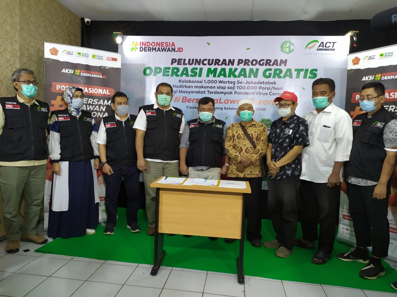 Setiap Hari ACT Siapkan 1.000 Warteg Sajikan Makanan Gratis