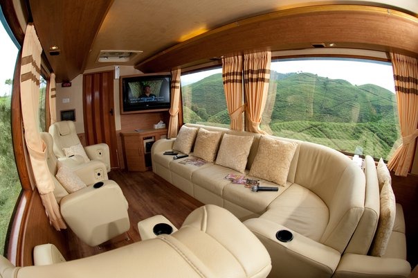 Bus Mewah Pandawa 87 Bisa Keliling Indonesia