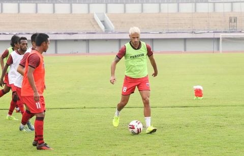 KLB Virus Corona, Pemain Persita Diliburkan
